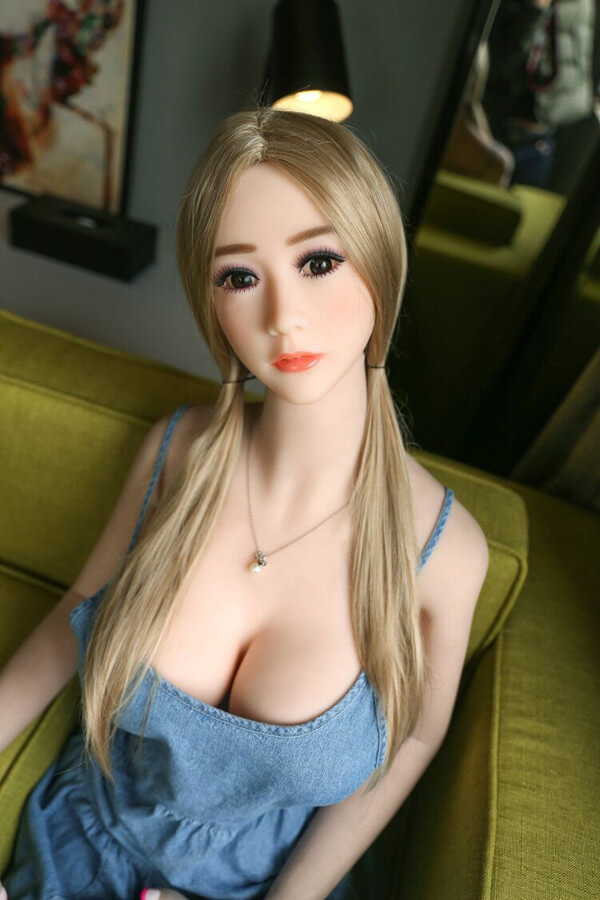 Lebensgroße junge sexy Liebespuppe 158cm
